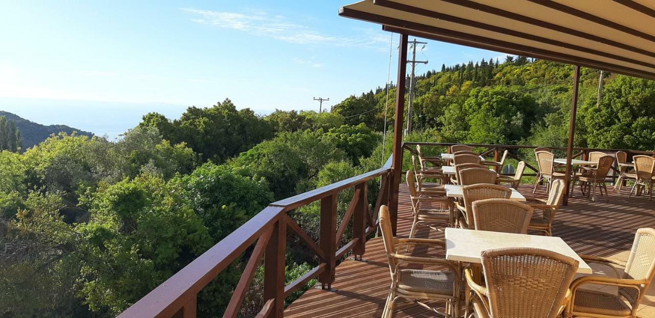 T'Aloni Hotell Chortáta Exteriör bild